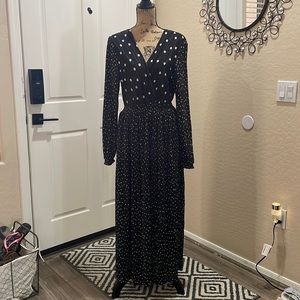 Black & white dots dress